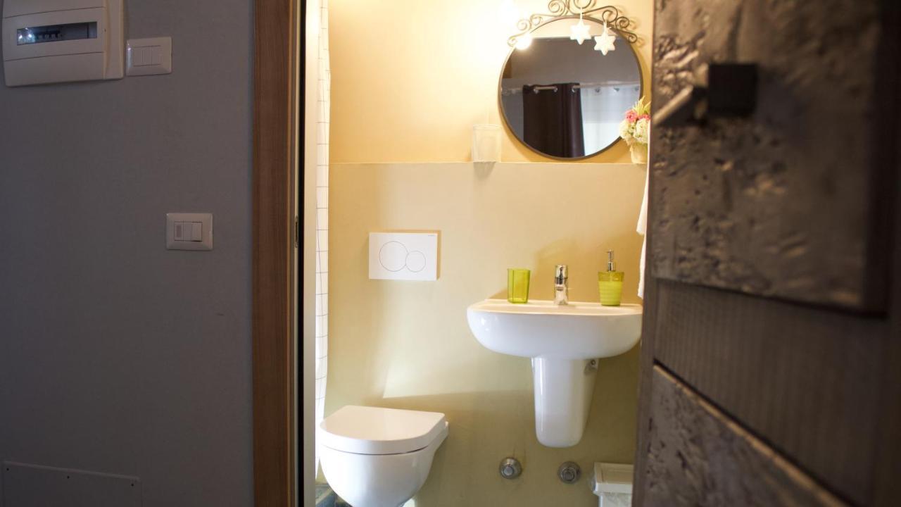 La Casa Sul Sasso Hotel Dervio Kültér fotó